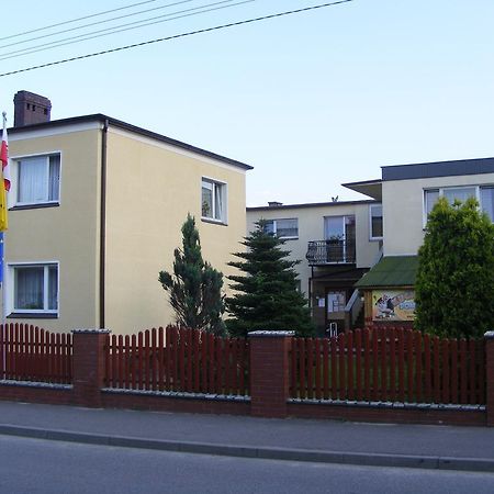 Pokoje Goscinne Swarzewianka Swarzewo Eksteriør billede